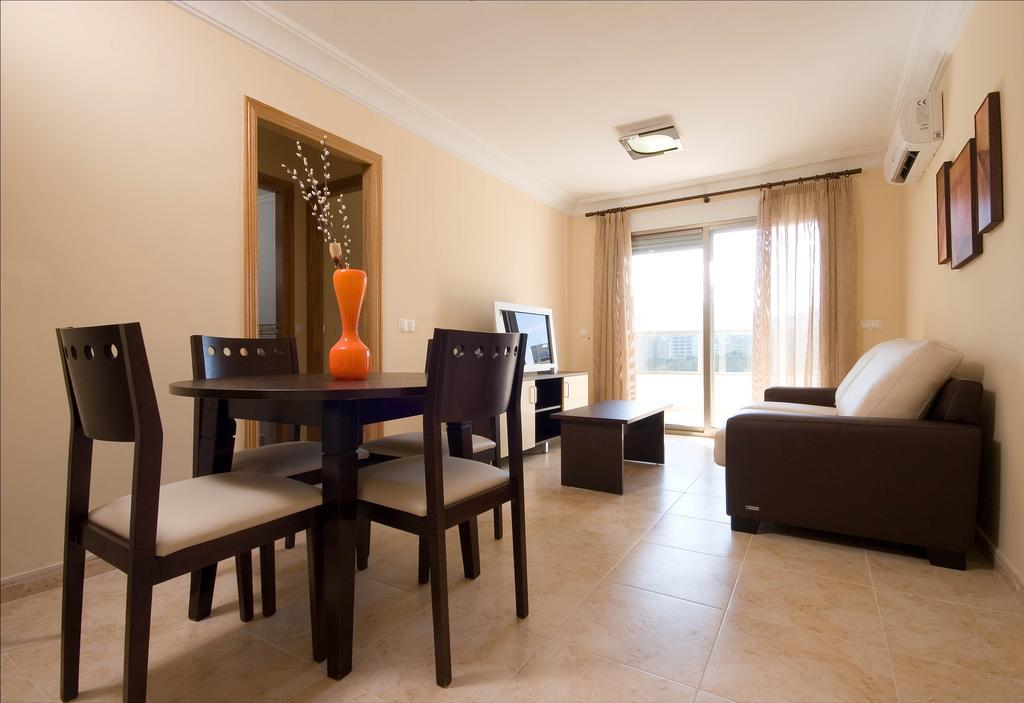 Hotel La Cala Finestrat Cala de Finestrat Quarto foto